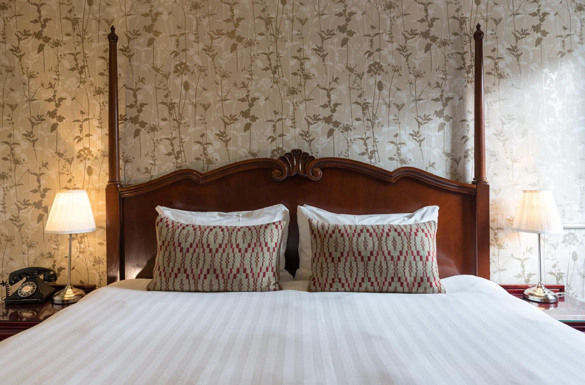 The Crown Manor House Hotel Lyndhurst Esterno foto