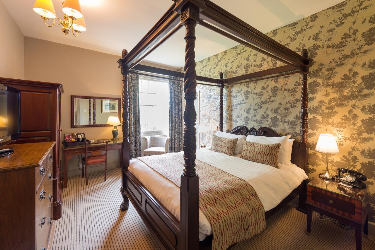 The Crown Manor House Hotel Lyndhurst Esterno foto
